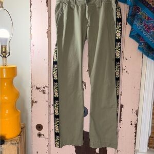 Lucky Brand Olive Green Floral Side Trim Pants Size 8/29